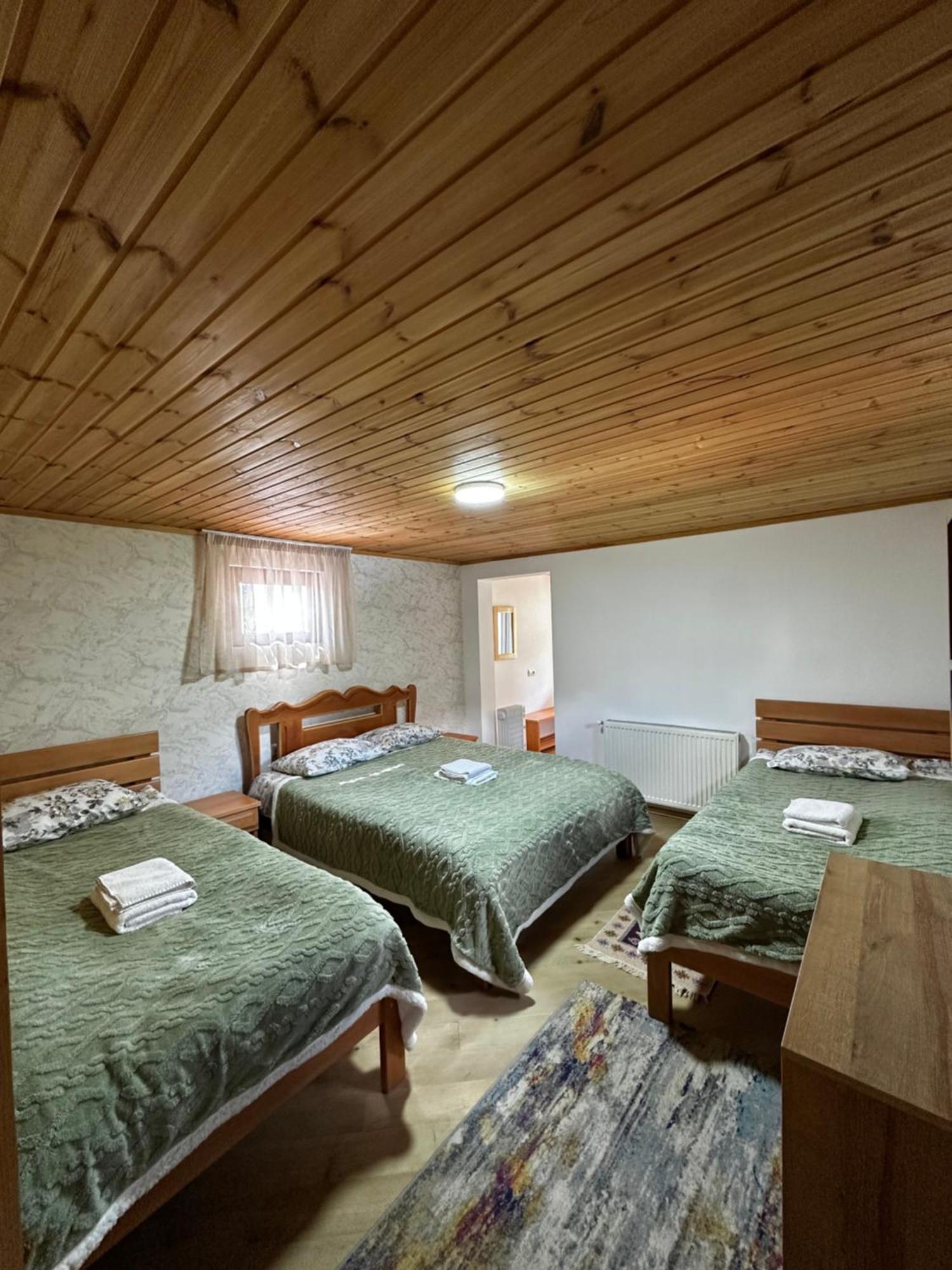 Guest House Victor Zhabeshi Exterior photo