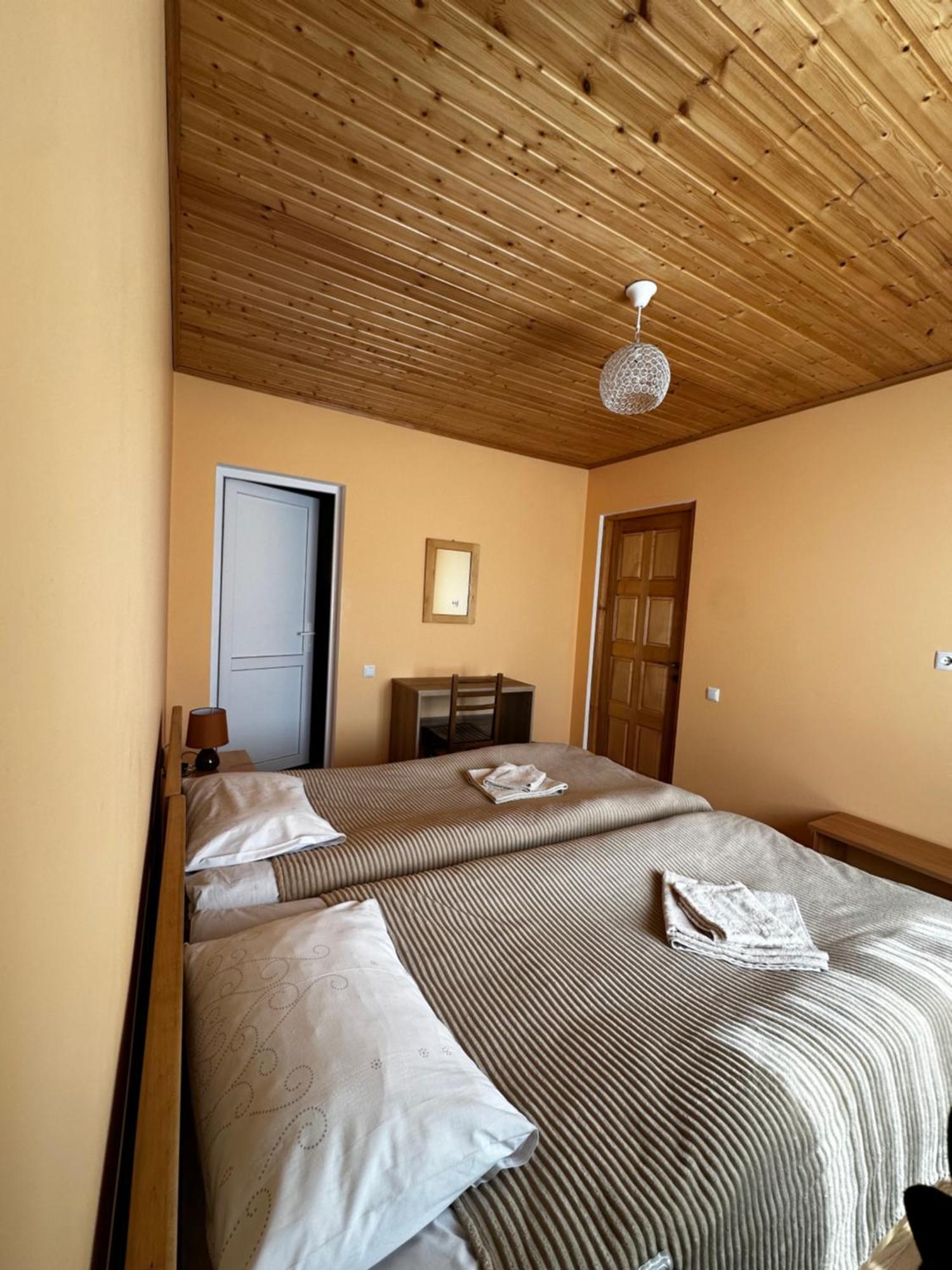 Guest House Victor Zhabeshi Exterior photo