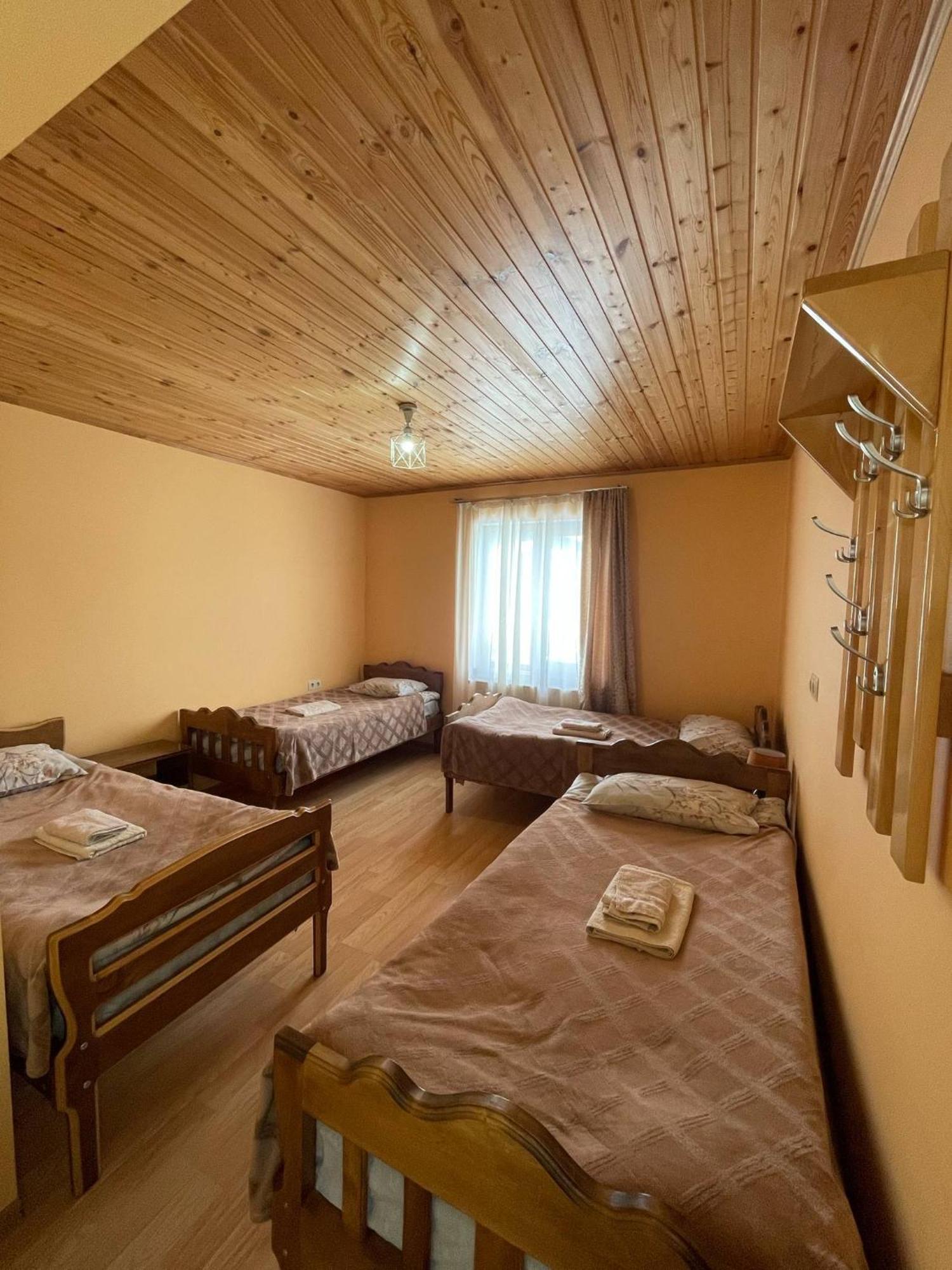 Guest House Victor Zhabeshi Exterior photo